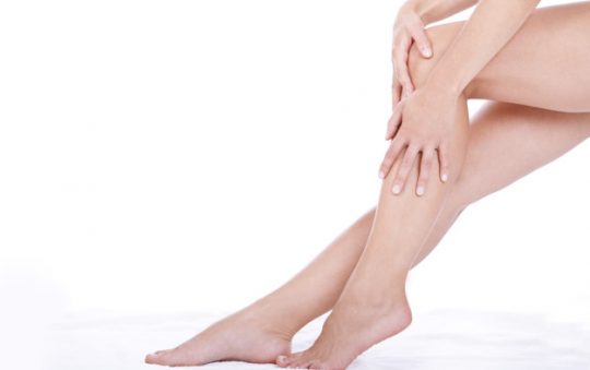 Quels sont les symptômes des jambes lourdes ?