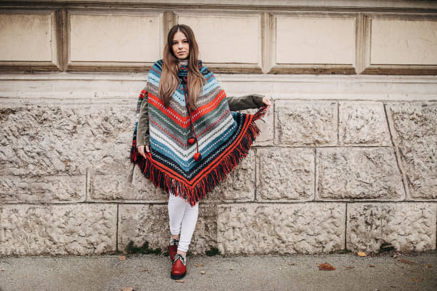 Comment porter le poncho avec style ?