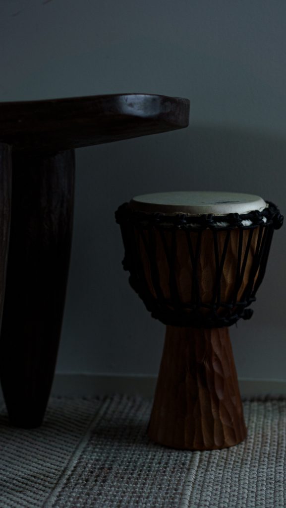 Maîtriser le hang drum : Techniques et astuces pour débutants